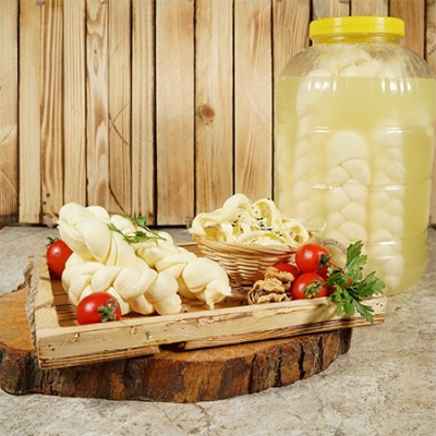 Tam yağlı Salamura Örgü Peyniri Net 3 kg 