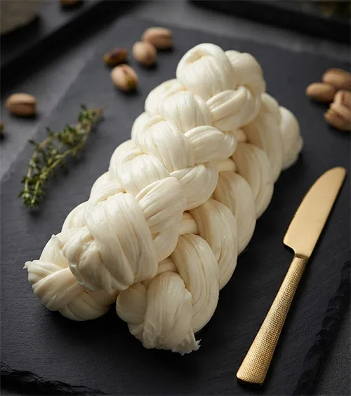 Tam Yağlı, Az Tuzlu, Günlük Üretim Örgü Peyniri - 1 kg